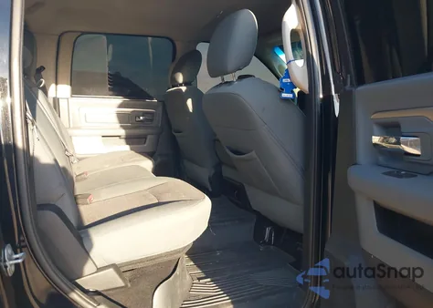 2017 Ram 2500 Big Horn 4X4 6'4 Box from USA, damaged, VIN 3C6UR5DL0HG581667